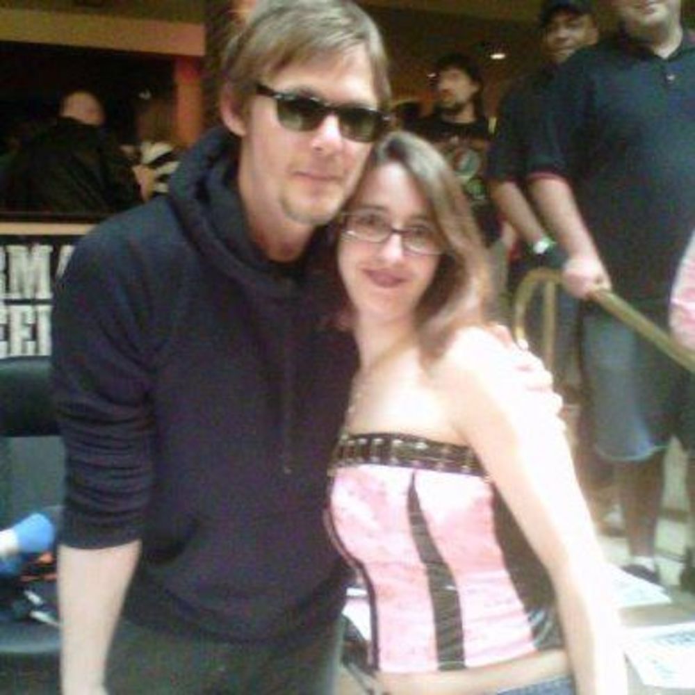 Meet your Posher, Elizabeth